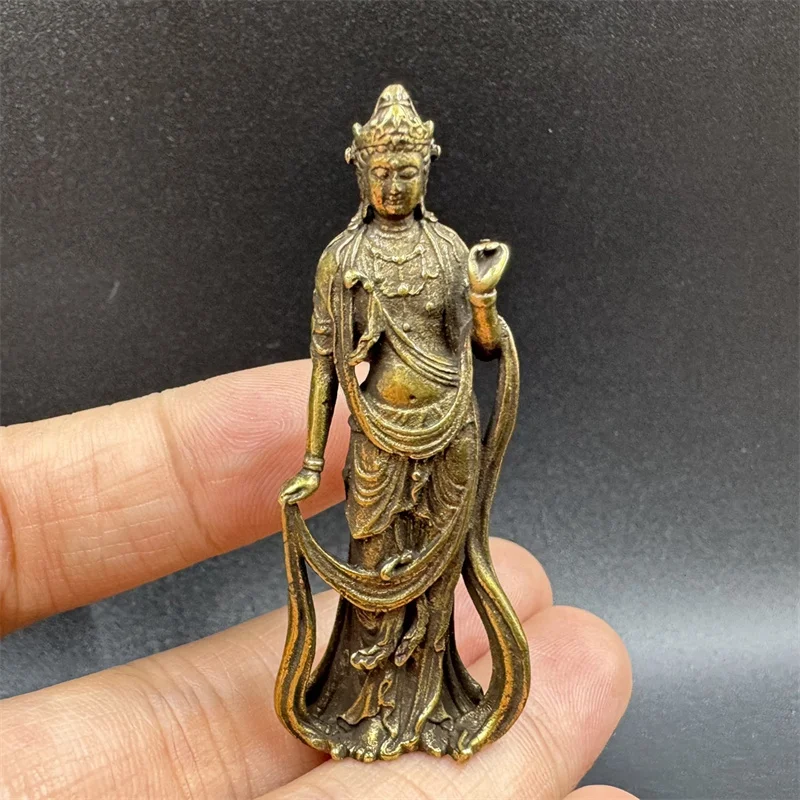 Little Fairy/ Retro Pure Copper Guanyin Desktop Ornaments Buddha Statue Tea Pet Desk Mini Home Garden Statue Decoration Crafts
Little Fairy/ Retro Pure Copper Guanyin Desktop Ornaments Buddha Statue Tea Pet Desk Mini Home Garden Statue Decoration Crafts