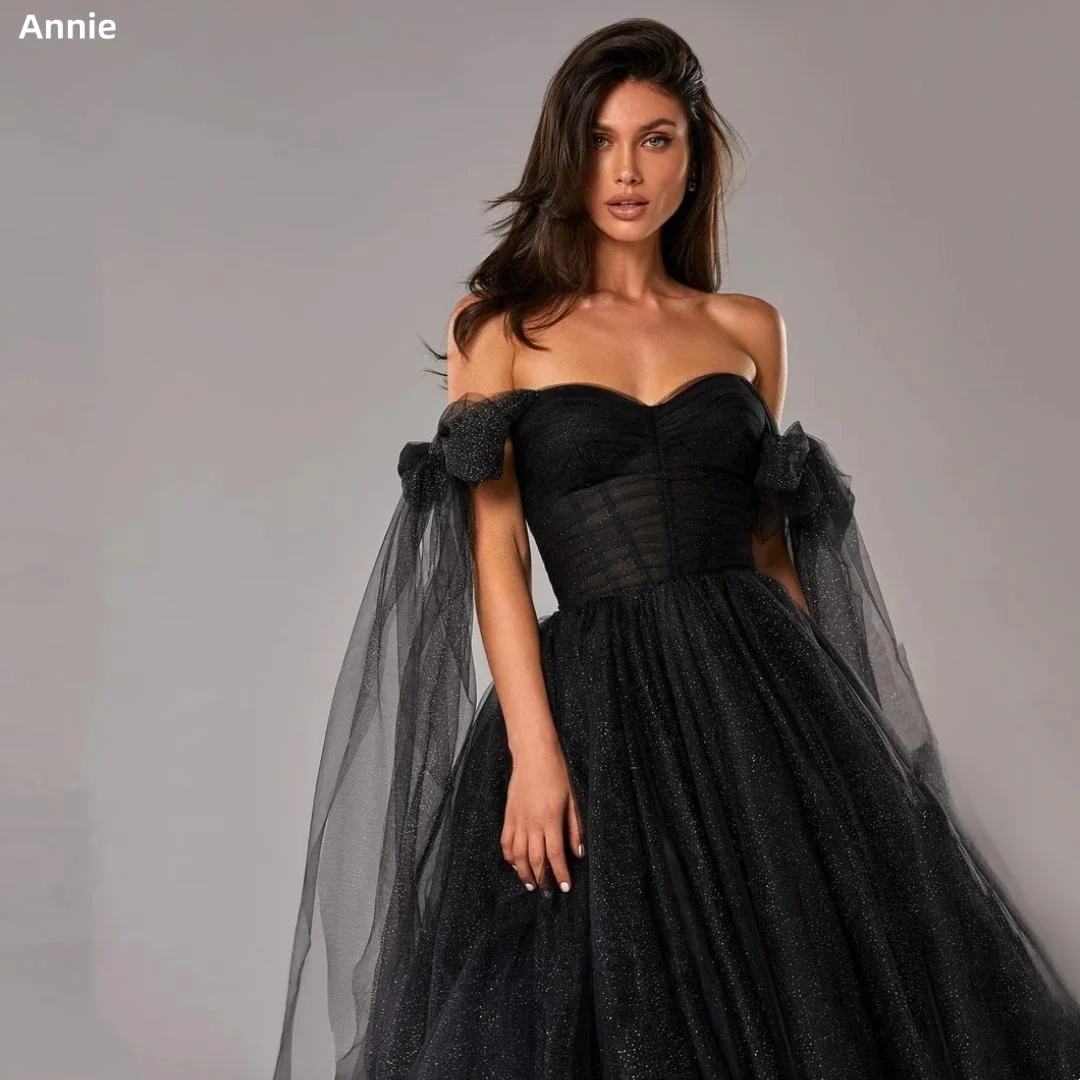 Annie Black Strapless Party Dresses Tulle Glitter Vestido Coctel Back Bandage Lace Bow Long Yarn فساتين للحفلات الراقصة
Annie Black Strapless Party Dresses Tulle Glitter Vestido Coctel Back Bandage Lace Bow Long Yarn فساتين للحفلات الراقصة