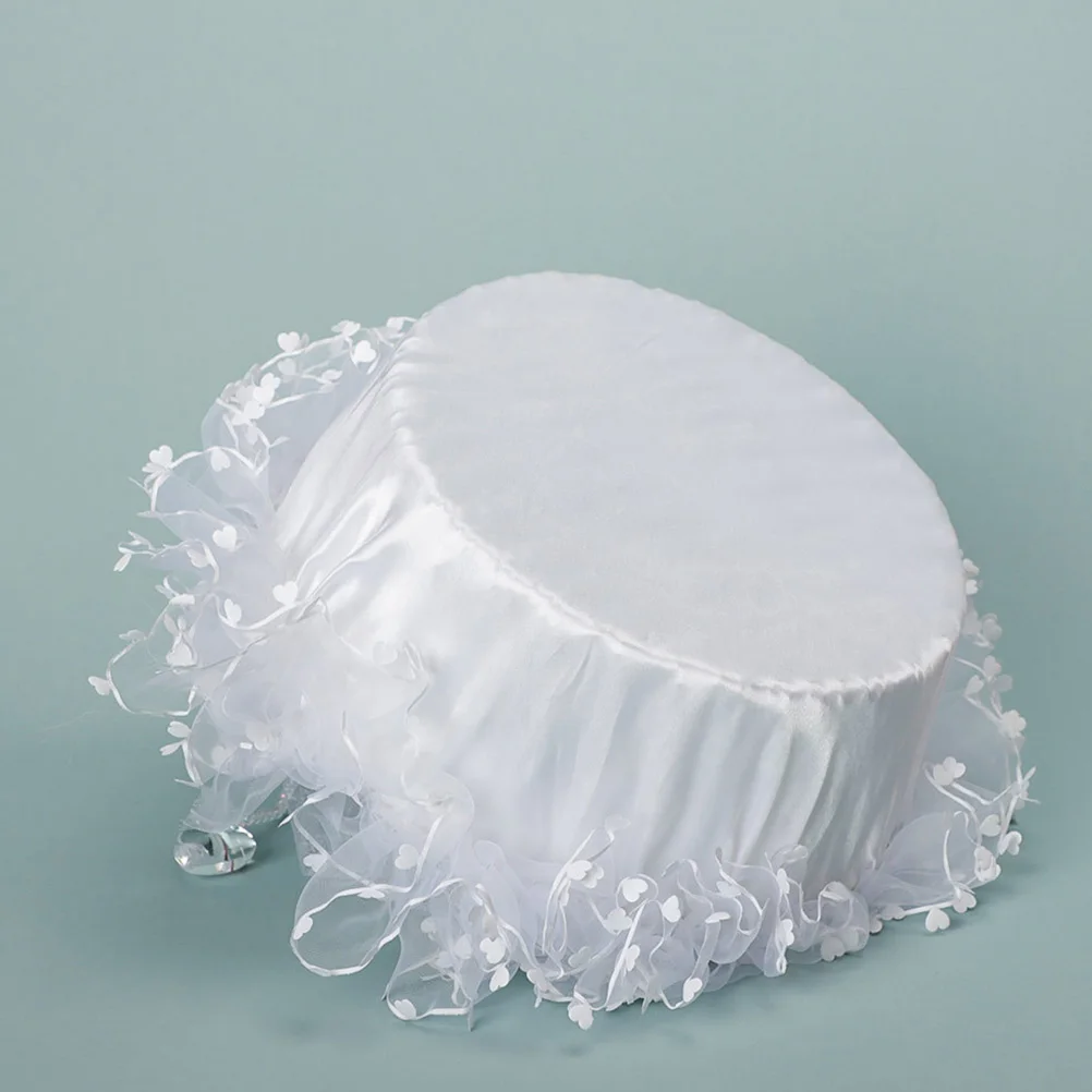 Love Flower Basket Elegant Bridal Wedding Decorative Basket Satin Portable Mini for Flowers Candies Gift Holder
Love Flower Basket Elegant Bridal Wedding Decorative Basket Satin Portable Mini for Flowers Candies Gift Holder