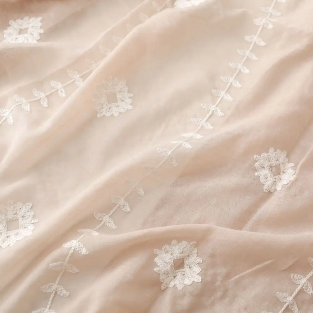 Elegant Long Embroidery Flower Scarf Bohemian Yarn Printed Silk Scarf Thin Solid Color Print Scarves Sunscreen
Elegant Long Embroidery Flower Scarf Bohemian Yarn Printed Silk Scarf Thin Solid Color Print Scarves Sunscreen