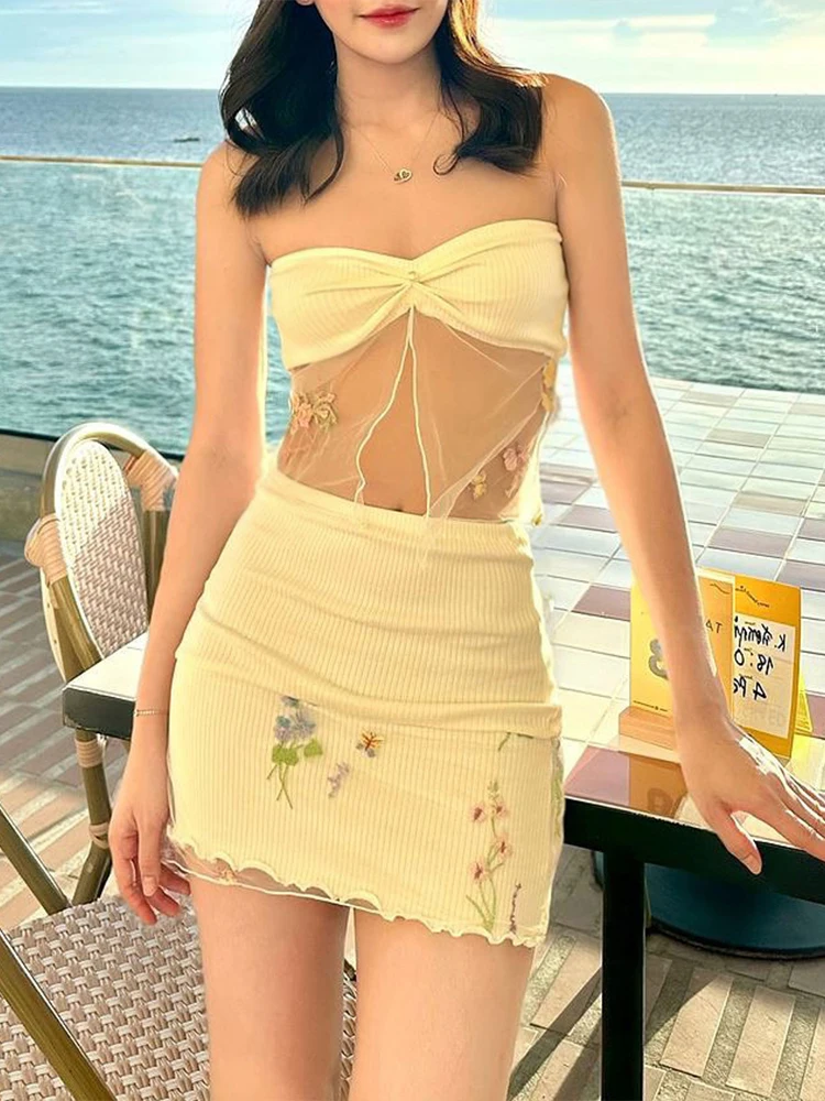 Macheda Sweet Style 2 Piece Set Women Mesh Patchwork Splits Backless Sleeveless Tops+Ruched Skirts Vacation Beach Party Outfits
Macheda Sweet Style 2 Piece Set Women Mesh Patchwork Splits Backless Sleeveless Tops+Ruched Skirts Vacation Beach Party Outfits