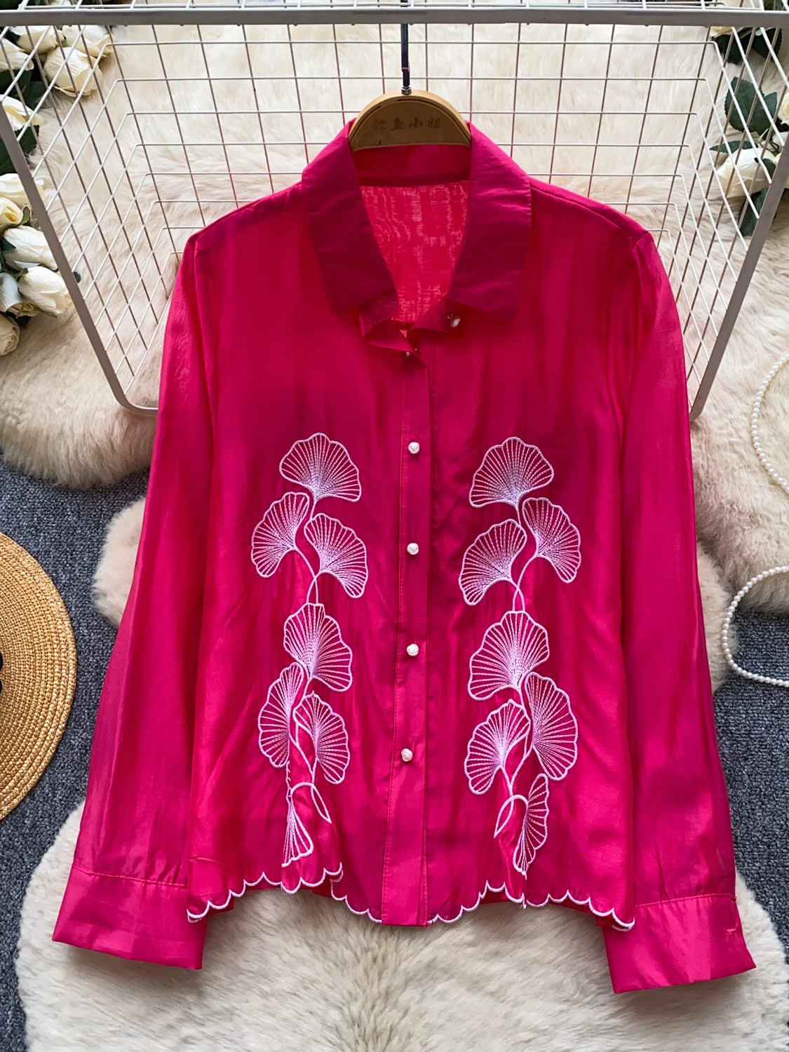 Retro Embroidered Long Sleeve Breathable Shirt Women's Spring Autumn Loose Slimming Turn-down Collar Open Cardigan Commute Ve...
Retro Embroidered Long Sleeve Breathable Shirt Women's Spring Autumn Loose Slimming Turn-down Collar Open Cardigan Commute Ve...