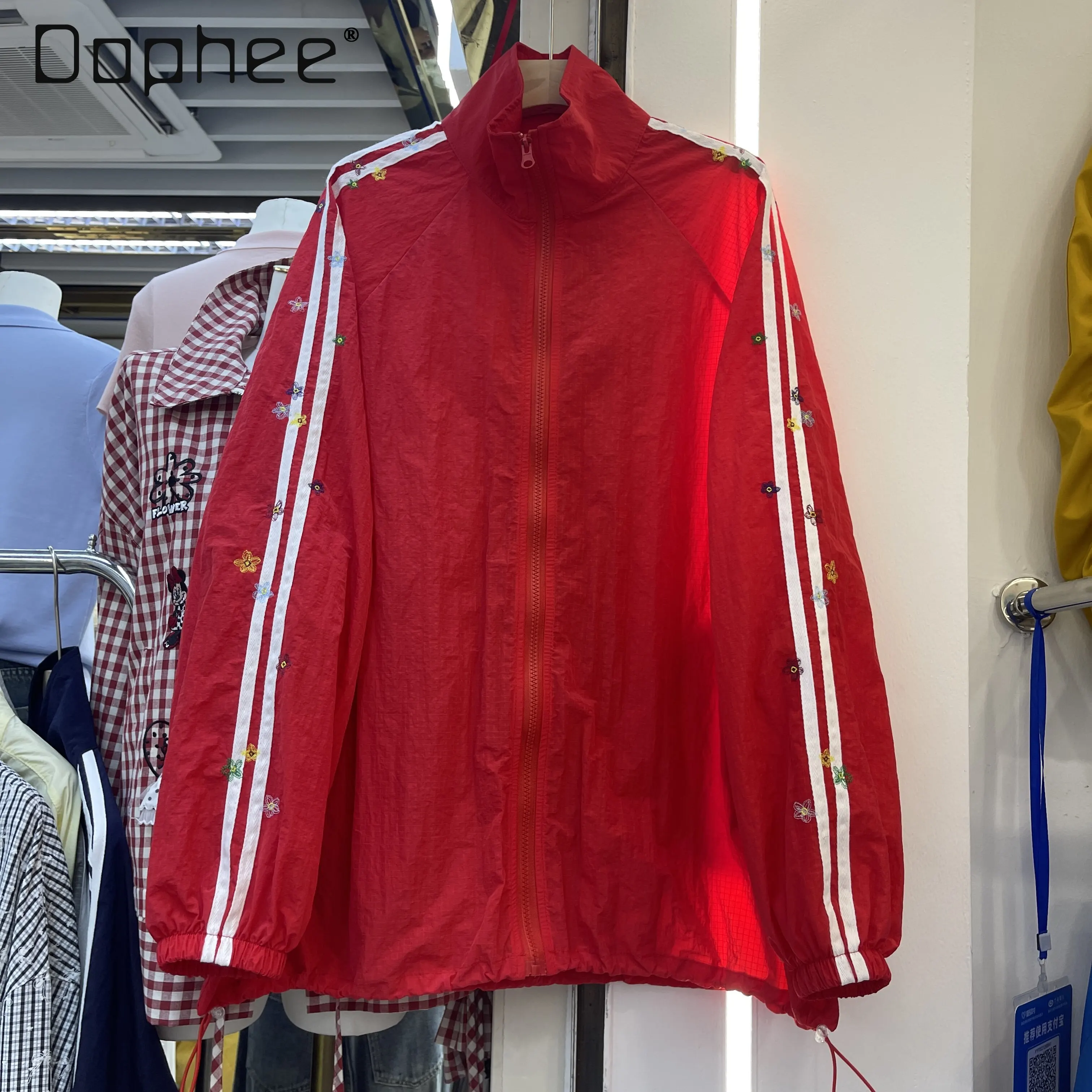 Summer New Fashionable Stand-up Collar Loose and Thin Casual Thin Long-sleeved Sunscreen Shirt Jacket Top
Summer New Fashionable Stand-up Collar Loose and Thin Casual Thin Long-sleeved Sunscreen Shirt Jacket Top