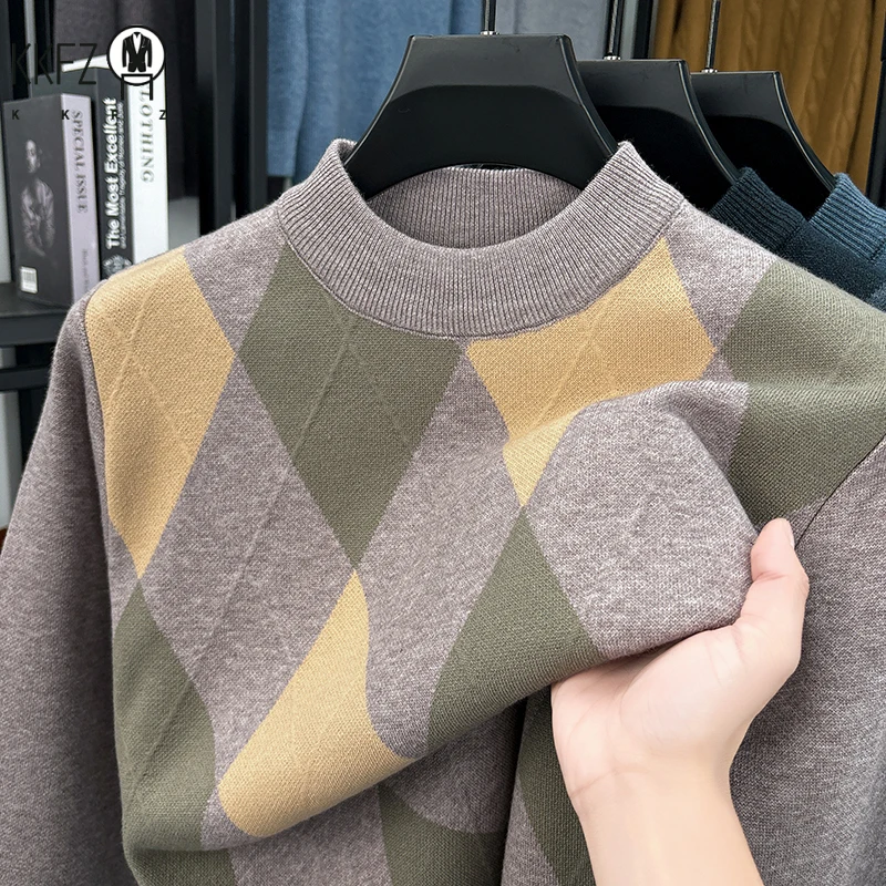 Зимний теплый новый мужской клетчатый свитер с высоким воротником и длинными рукавами, вязаный свитер, модный повседневный универсальный топ
Зимний теплый новый мужской клетчатый свитер с высоким воротником и длинными рукавами, вязаный свитер, модный повседневный универсальный топ