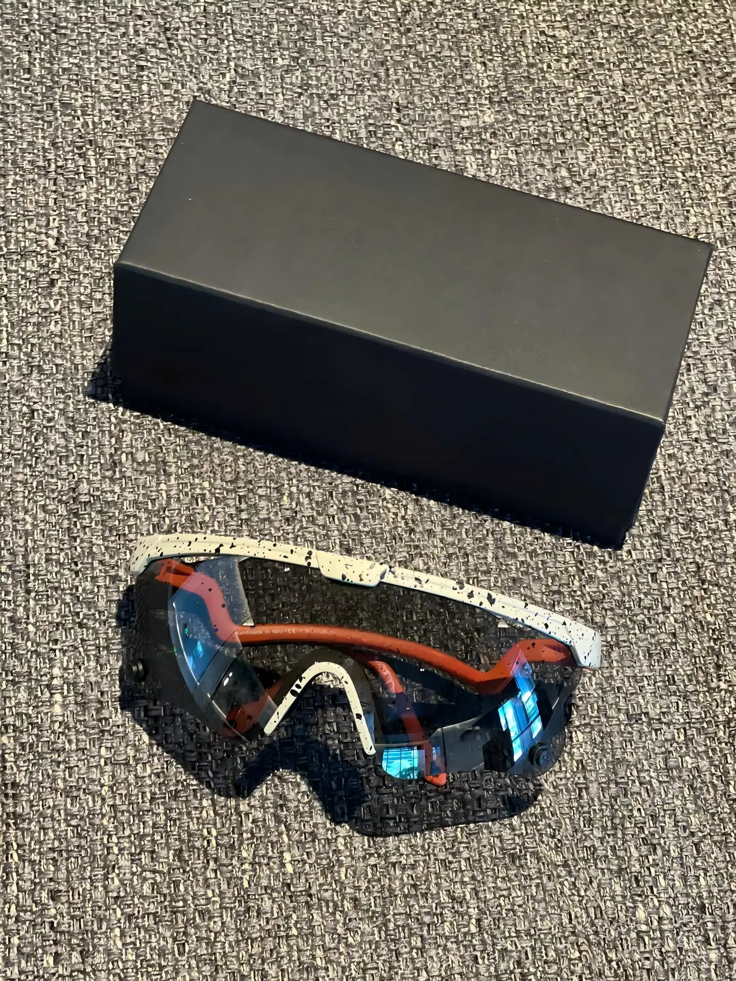 Trendy Cycling Glasses Windproof Anti-fog UV-protective Sunglasses Polarized Lenses Goggles Mountaineering Cycling Gear Gift
Trendy Cycling Glasses Windproof Anti-fog UV-protective Sunglasses Polarized Lenses Goggles Mountaineering Cycling Gear Gift