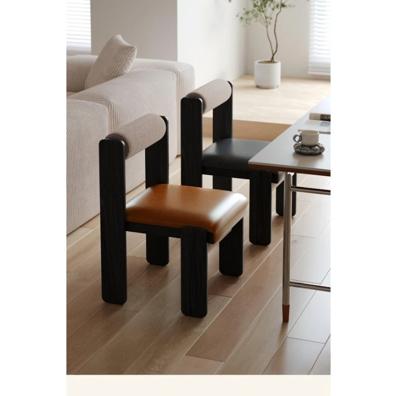 Обеденный стул, бытовой светильник в средневековом стиле, роскошный высококачественный утолщенный стул в стиле ретро из цельного дерева
Обеденный стул, бытовой светильник в средневековом стиле, роскошный высококачественный утолщенный стул в стиле ретро из цельного дерева