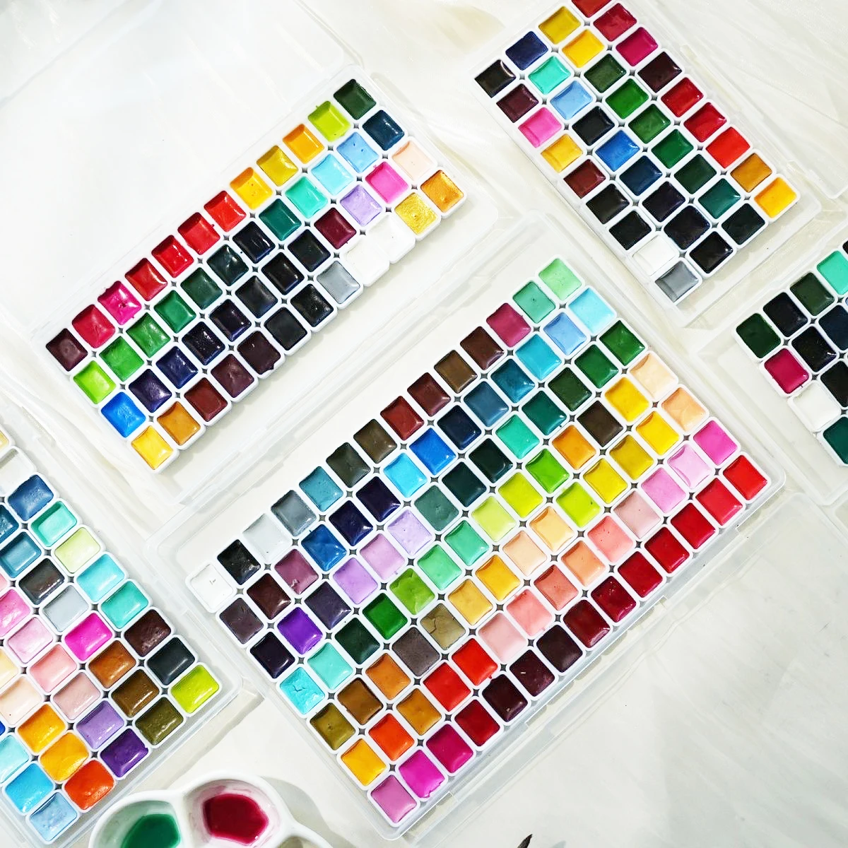 180/150/98/60 Rich Colors Premium Solid Watercolor Paint Set, Perfect Travel Watercolor Set for Artsits,Hobbyists and Painting
180/150/98/60 Rich Colors Premium Solid Watercolor Paint Set, Perfect Travel Watercolor Set for Artsits,Hobbyists and Painting