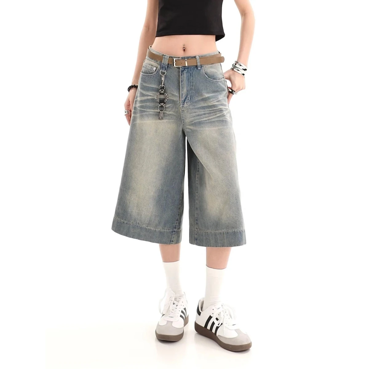 Washed American Street Style Loose Fit Straight Leg Jeans Trendy Casual Long Trousers for Men Youth Popular All-Season Wear
Washed American Street Style Loose Fit Straight Leg Jeans Trendy Casual Long Trousers for Men Youth Popular All-Season Wear