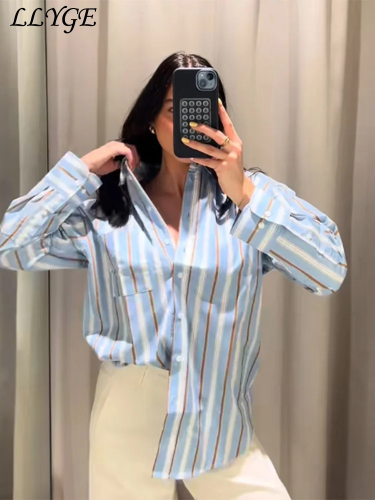 Casual Women's Colorful Stripe Shirts Loose Lapel Single Breasted Long Sleeve Female Blouse 2025 Summer Lady Chic All-match Tops
Casual Women's Colorful Stripe Shirts Loose Lapel Single Breasted Long Sleeve Female Blouse 2025 Summer Lady Chic All-match Tops