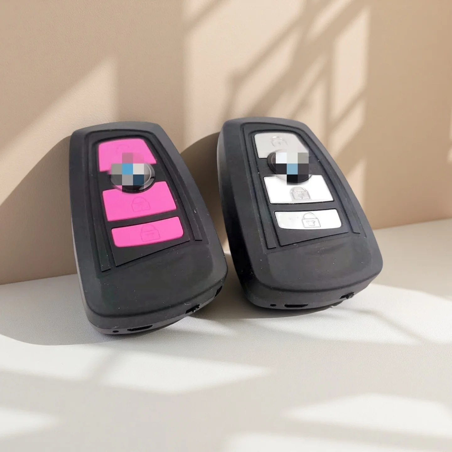 Outdoor Windproof Pulse Flameless Plasma USB Lighter Portable Keychain Lighter Can Illuminate Outdoor Igniter
Outdoor Windproof Pulse Flameless Plasma USB Lighter Portable Keychain Lighter Can Illuminate Outdoor Igniter