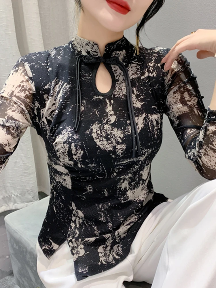 Retro Watercolor Print Long Sve Me T-irt Women's Spring Autumn Slim Fit Base irt Hollow out Design Korean Sle
Retro Watercolor Print Long Sve Me T-irt Women's Spring Autumn Slim Fit Base irt Hollow out Design Korean Sle