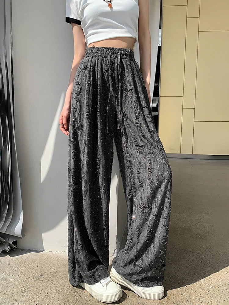 2024 Summer Ripped Rhinestone Design Wide Leg Pants Women High Waist Straight Pants Draping Mopping Pants Loose Casual
2024 Summer Ripped Rhinestone Design Wide Leg Pants Women High Waist Straight Pants Draping Mopping Pants Loose Casual
