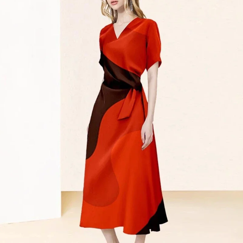 Elegant V-neck Abstract Printed Casual Midi Dresses for Women 2025 Summer Office Ladies Short Sleeve Slim Tunic Commute Dress
Elegant V-neck Abstract Printed Casual Midi Dresses for Women 2025 Summer Office Ladies Short Sleeve Slim Tunic Commute Dress