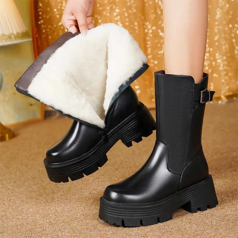 Winter Women's Snow Boots High Quality Genuine Leather Natural Wool Warm Mid Boots Non-slip Women's High Heel Cotton Boots Botas
Winter Women's Snow Boots High Quality Genuine Leather Natural Wool Warm Mid Boots Non-slip Women's High Heel Cotton Boots Botas