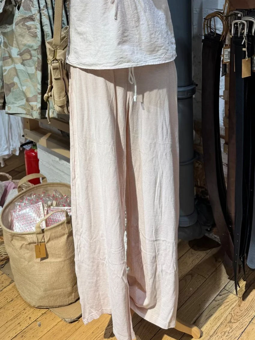 Pink Striped Drawstring Sweatpant Women Summer Cotton Straight Trousers Female Casual Sweet Preppy Style Sport Long Pant New
Pink Striped Drawstring Sweatpant Women Summer Cotton Straight Trousers Female Casual Sweet Preppy Style Sport Long Pant New