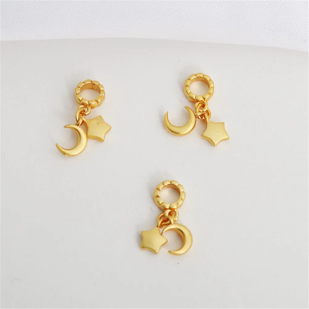 1PCS 18k Copper Gold Matte Gold Five-pointed Star Moon Pendant Jewelry Link Buckle Diy Bracelet Necklace Jewelry Accessories
1PCS 18k Copper Gold Matte Gold Five-pointed Star Moon Pendant Jewelry Link Buckle Diy Bracelet Necklace Jewelry Accessories