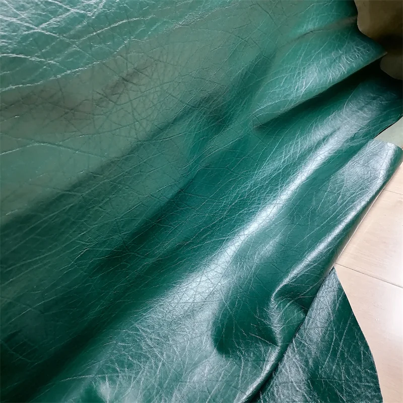 0.8/0.9mm Dark Green Oil-Wax Cowhide. Top-Grain Leather. Genuine Leather Fabric. DIY For A Planner By Hand. Full Sheet Cutting
0.8/0.9mm Dark Green Oil-Wax Cowhide. Top-Grain Leather. Genuine Leather Fabric. DIY For A Planner By Hand. Full Sheet Cutting