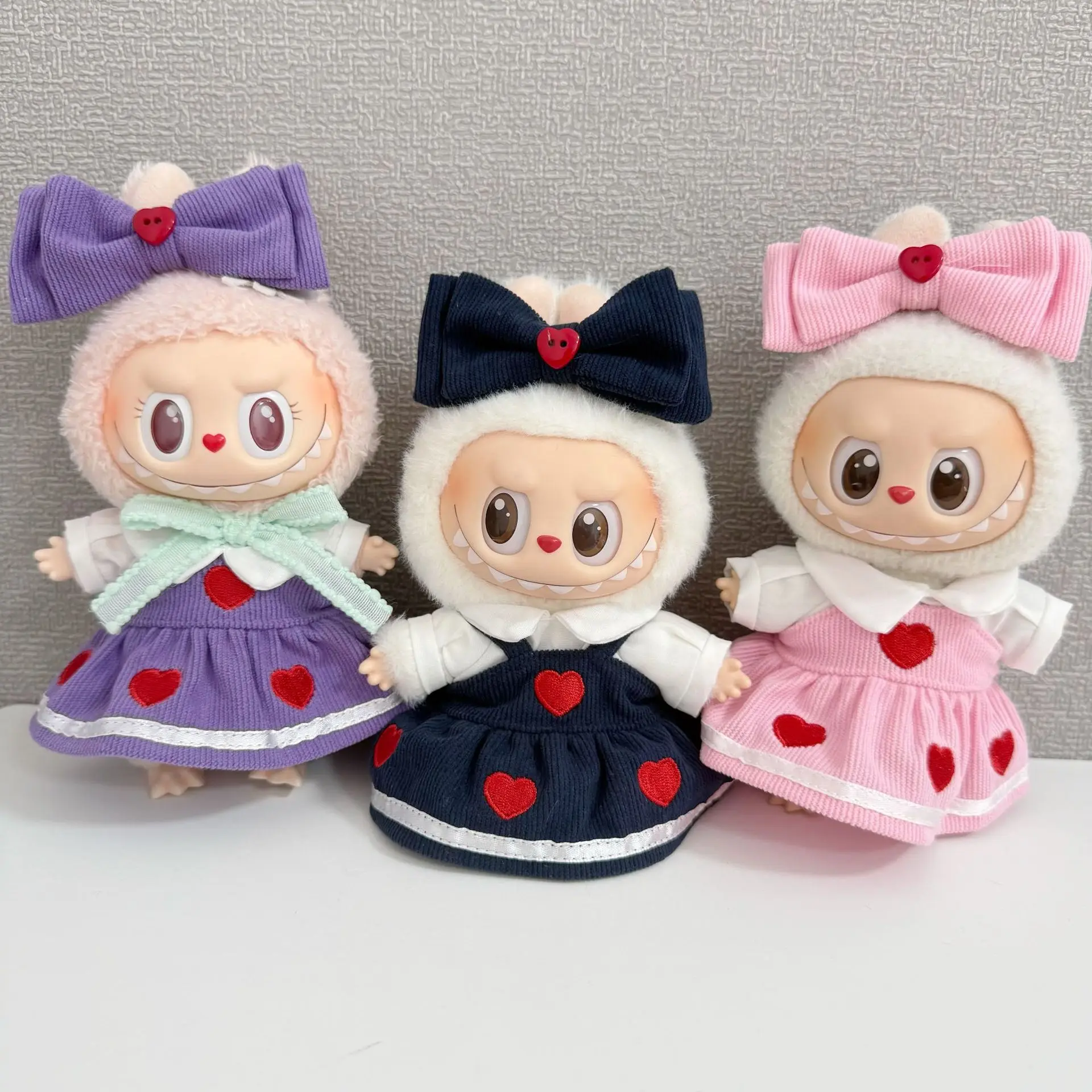 Labubu Gen Macaron Party Labubu Handmade 1st and 2nd Generation Labubu Keychain Labubu Clothes Corduroy Love Skirt Set
Labubu Gen Macaron Party Labubu Handmade 1st and 2nd Generation Labubu Keychain Labubu Clothes Corduroy Love Skirt Set