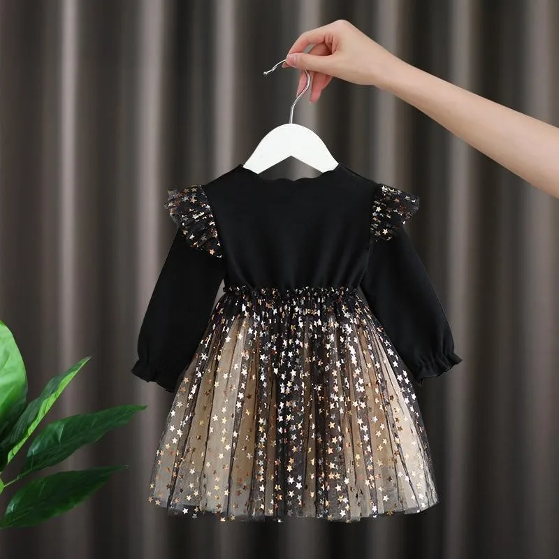 Girls' Dress Summer New Children's Baby Girl Puffy Mesh Princess Dress Super Fairy Stylish Little Girl Dress
Girls' Dress Summer New Children's Baby Girl Puffy Mesh Princess Dress Super Fairy Stylish Little Girl Dress