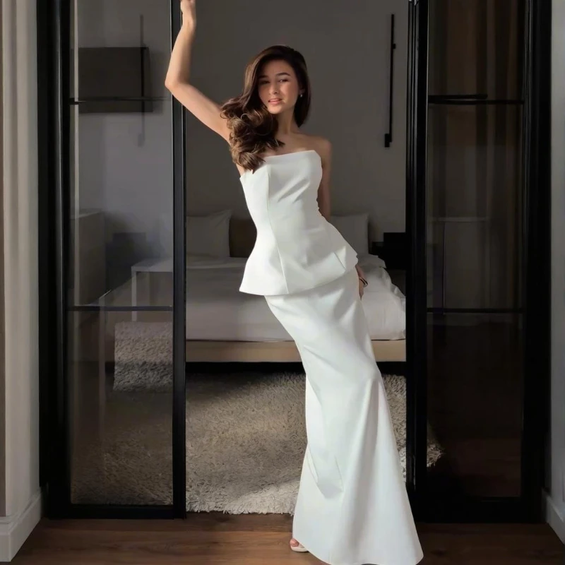 Spring New Style Elegant Women's Sleeveless strapless Top Solid Color Skirt Stylish Casual Set Lightweight And Breathable
Spring New Style Elegant Women's Sleeveless strapless Top Solid Color Skirt Stylish Casual Set Lightweight And Breathable