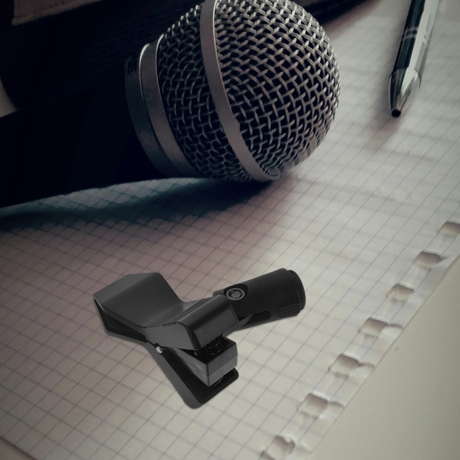 4Pcs Microphone Clamp Holder Durable Plastic Iron Mic Clip for Wireless Wired Mics Stage Ktv Concert Use Microphone Clip
4Pcs Microphone Clamp Holder Durable Plastic Iron Mic Clip for Wireless Wired Mics Stage Ktv Concert Use Microphone Clip
