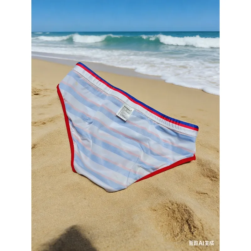 Мужские плавки-брифы 2026 Real Shot Original Camera, в полоску, с ультранизкой посадкой, облегающие, треугольные, для пляжа и моря, 10080
Мужские плавки-брифы 2026 Real Shot Original Camera, в полоску, с ультранизкой посадкой, облегающие, треугольные, для пляжа и моря, 10080
