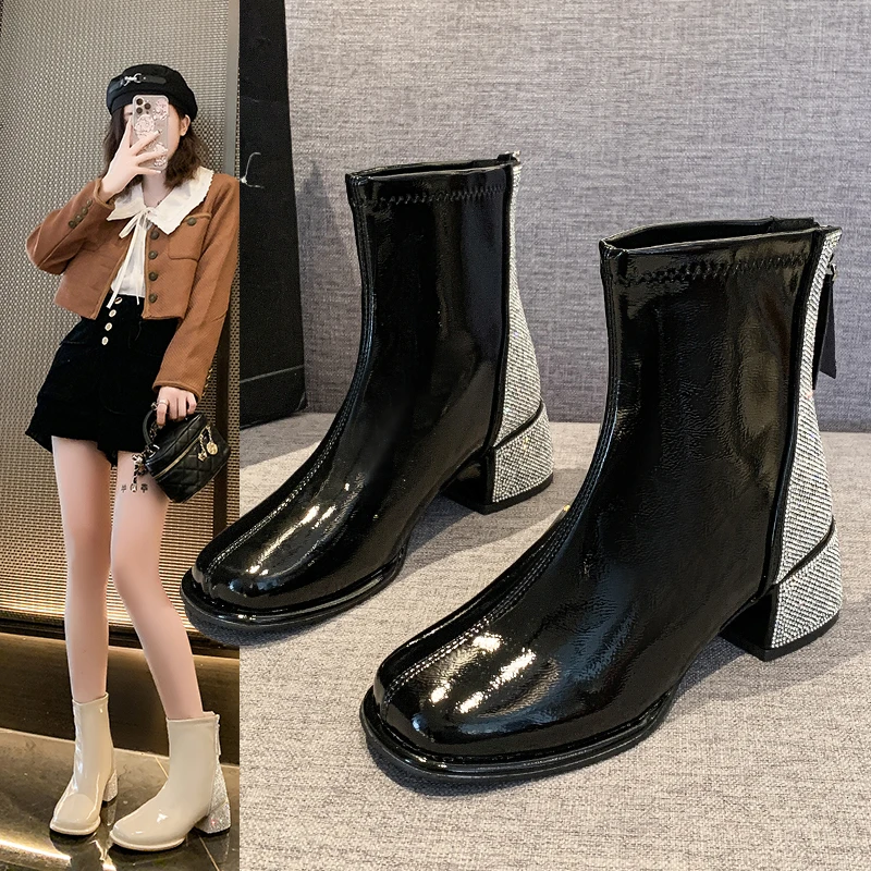 Autumn High Heel Popular Style Shoes, Rhinestone Internet Celebrity Ankle Boots, Zipper, Short Tube Boots, Mid-Heel Chunky Heel
Autumn High Heel Popular Style Shoes, Rhinestone Internet Celebrity Ankle Boots, Zipper, Short Tube Boots, Mid-Heel Chunky Heel