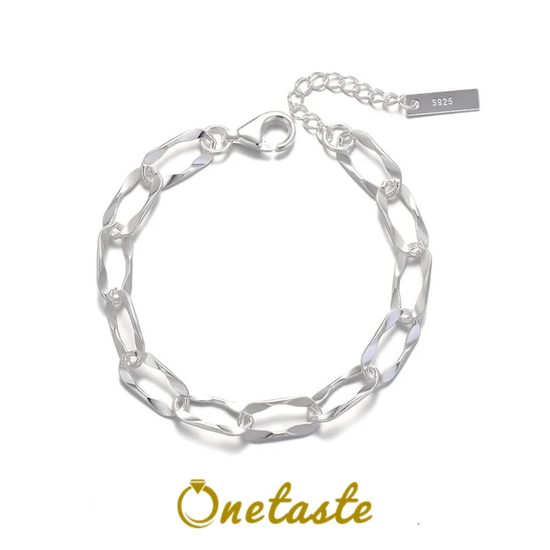 925 Sterling Silver Hollow Loop Chain Link Intertwined Bracelet For Women Simple Korean Trendy Dainty Shiny Bracelets New Gift
925 Sterling Silver Hollow Loop Chain Link Intertwined Bracelet For Women Simple Korean Trendy Dainty Shiny Bracelets New Gift