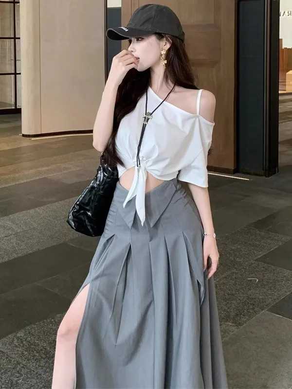 Korean Style Summer New Pure Color Short T-Shirt High Waist Split Pleated Skirt A-Line Skirt Set Elegant Shoulder Bared Outfit
Korean Style Summer New Pure Color Short T-Shirt High Waist Split Pleated Skirt A-Line Skirt Set Elegant Shoulder Bared Outfit