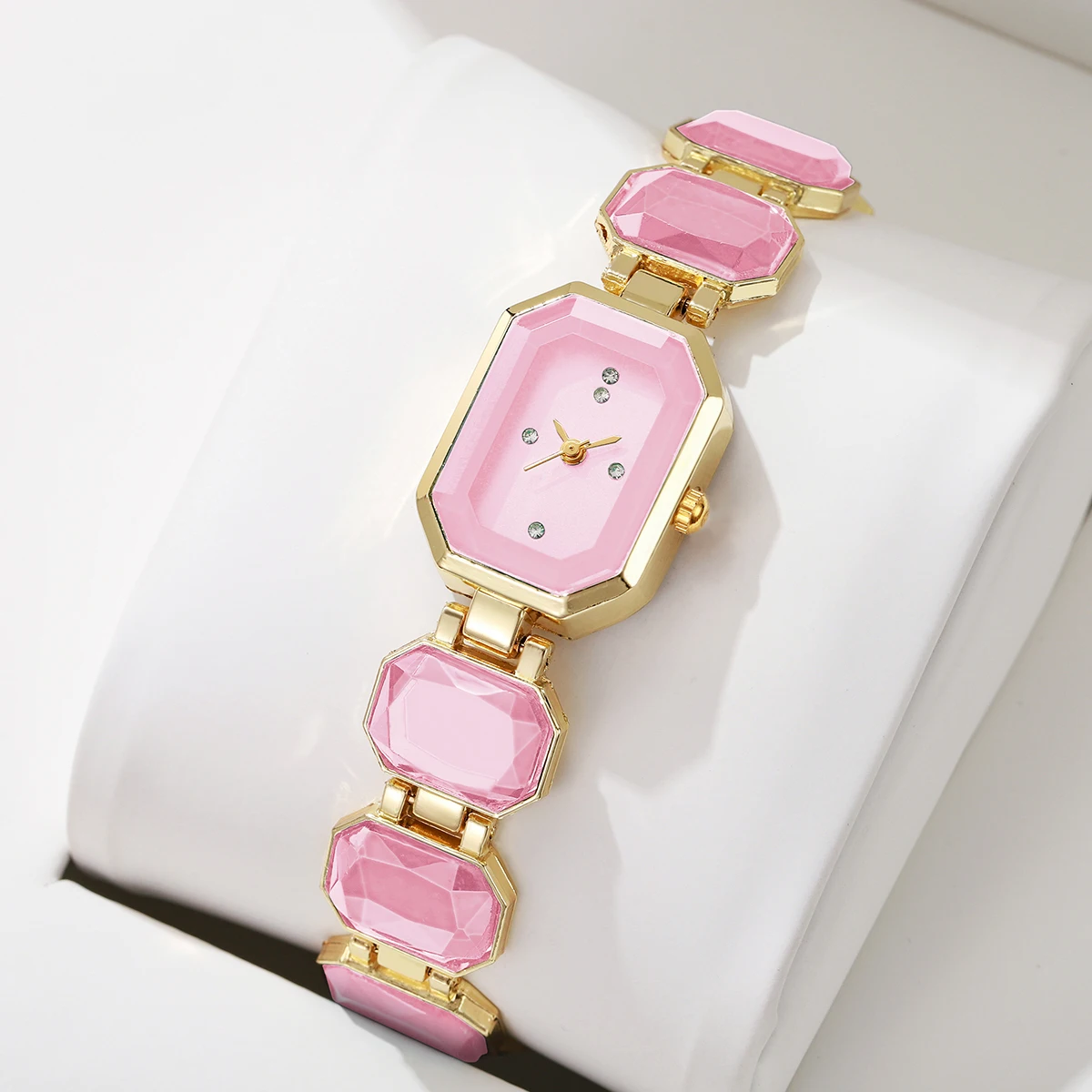 Small rock sugar, large gemstone, colorful emerald, niche high-end, light luxury fashion bracelet watch, women's square watch
Small rock sugar, large gemstone, colorful emerald, niche high-end, light luxury fashion bracelet watch, women's square watch