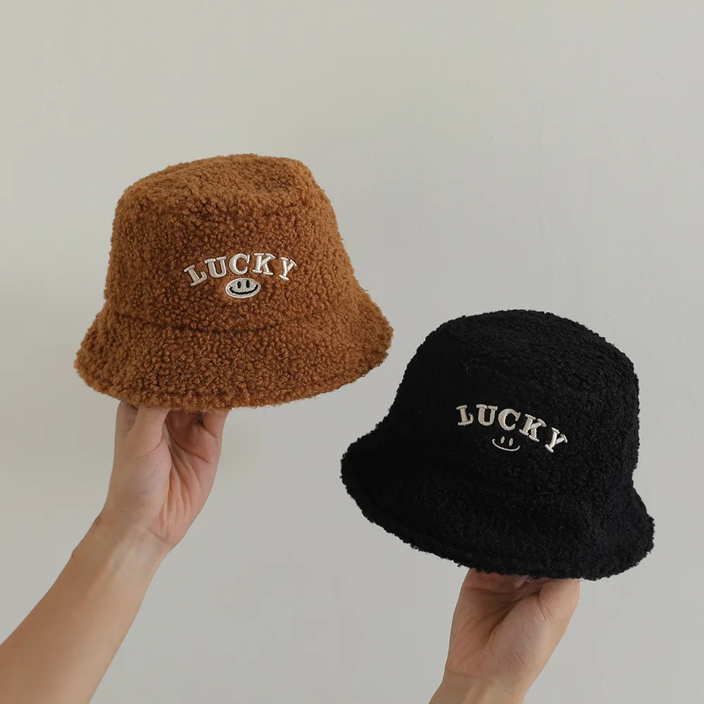 Плюшевая рыбацкая шапка Lucky Letter для детей, защита ушей, зимняя детская флисовая панама из ягненка, детские теплые шапки 3-5 лет
Плюшевая рыбацкая шапка Lucky Letter для детей, защита ушей, зимняя детская флисовая панама из ягненка, детские теплые шапки 3-5 лет