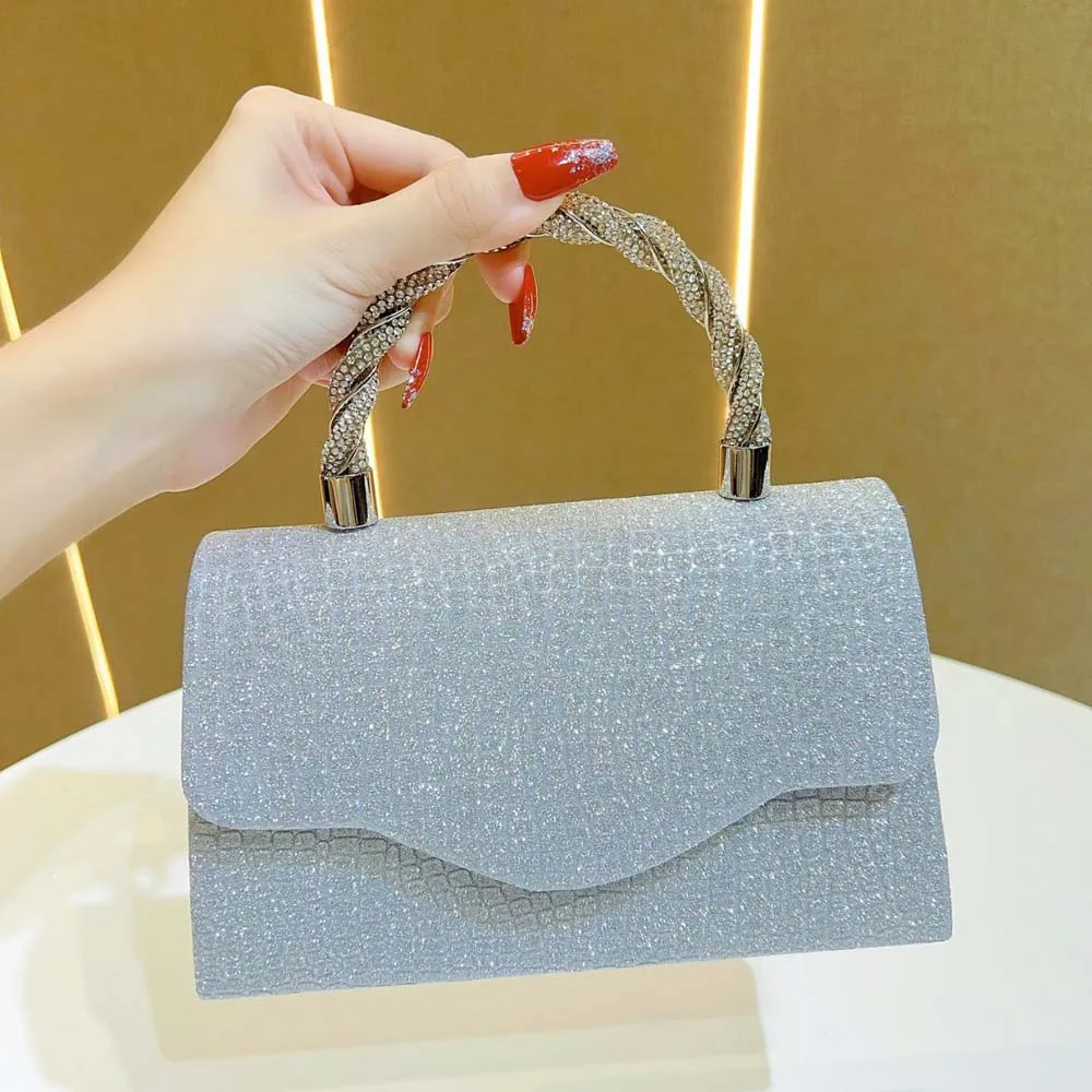 Elegant Glitter Evening Banquet Bag Magnetic Button Purse Shiny Square Handbag PU Leather Luxury Ladies Chain Bag Wedding
Elegant Glitter Evening Banquet Bag Magnetic Button Purse Shiny Square Handbag PU Leather Luxury Ladies Chain Bag Wedding