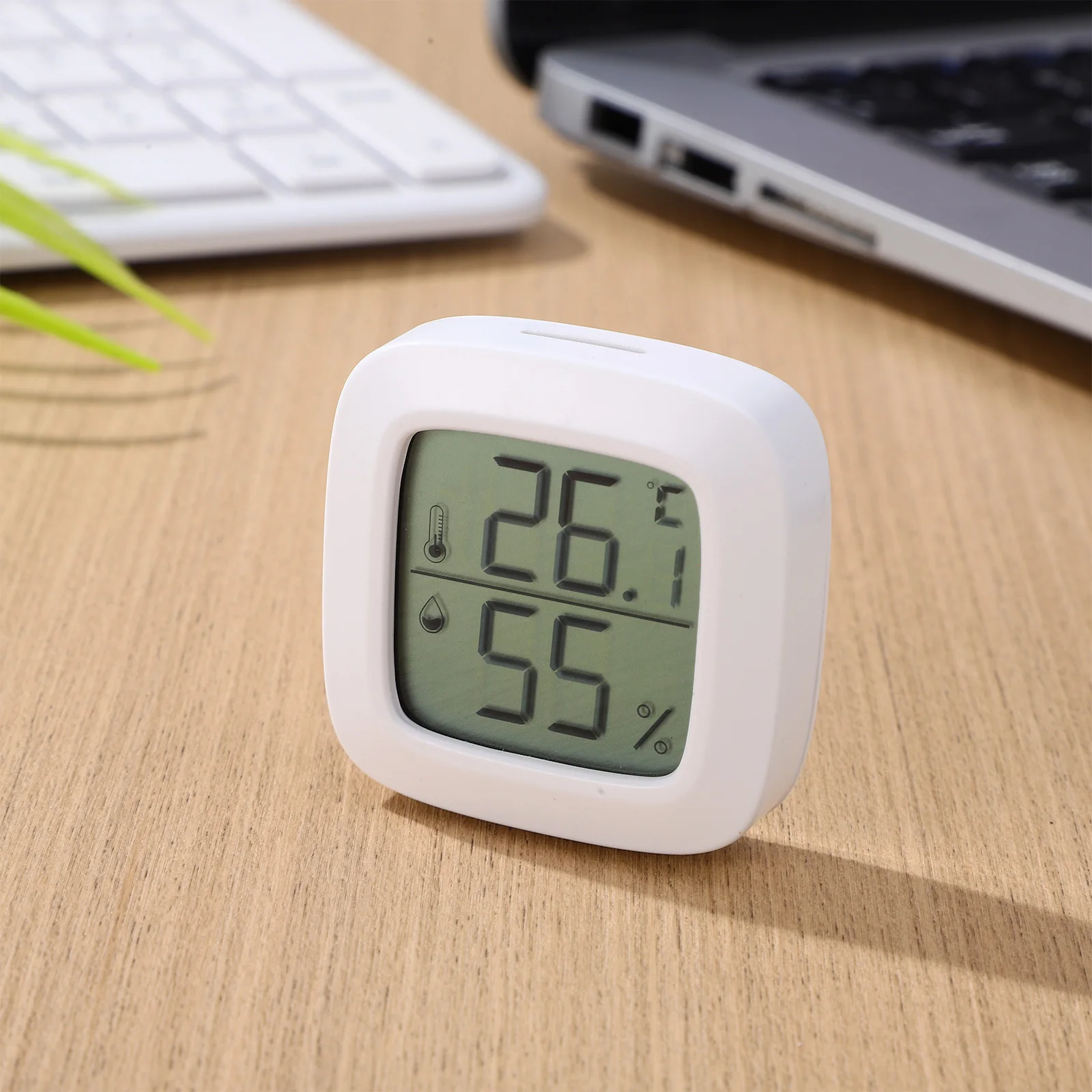 3Pcs Mini Hygrometer Thermometer Digital Temperature Humidity Meter Large Display for Indoor Use High Precision Wall
3Pcs Mini Hygrometer Thermometer Digital Temperature Humidity Meter Large Display for Indoor Use High Precision Wall