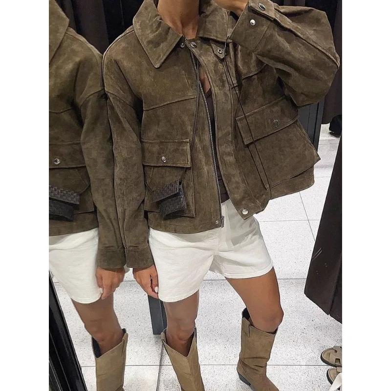 Осень 2023, новая женская повседневная утягивающая модная универсальная однотонная кожаная куртка-пилот, пальто 
Осень 2023, новая женская повседневная утягивающая модная универсальная однотонная кожаная куртка-пилот, пальто