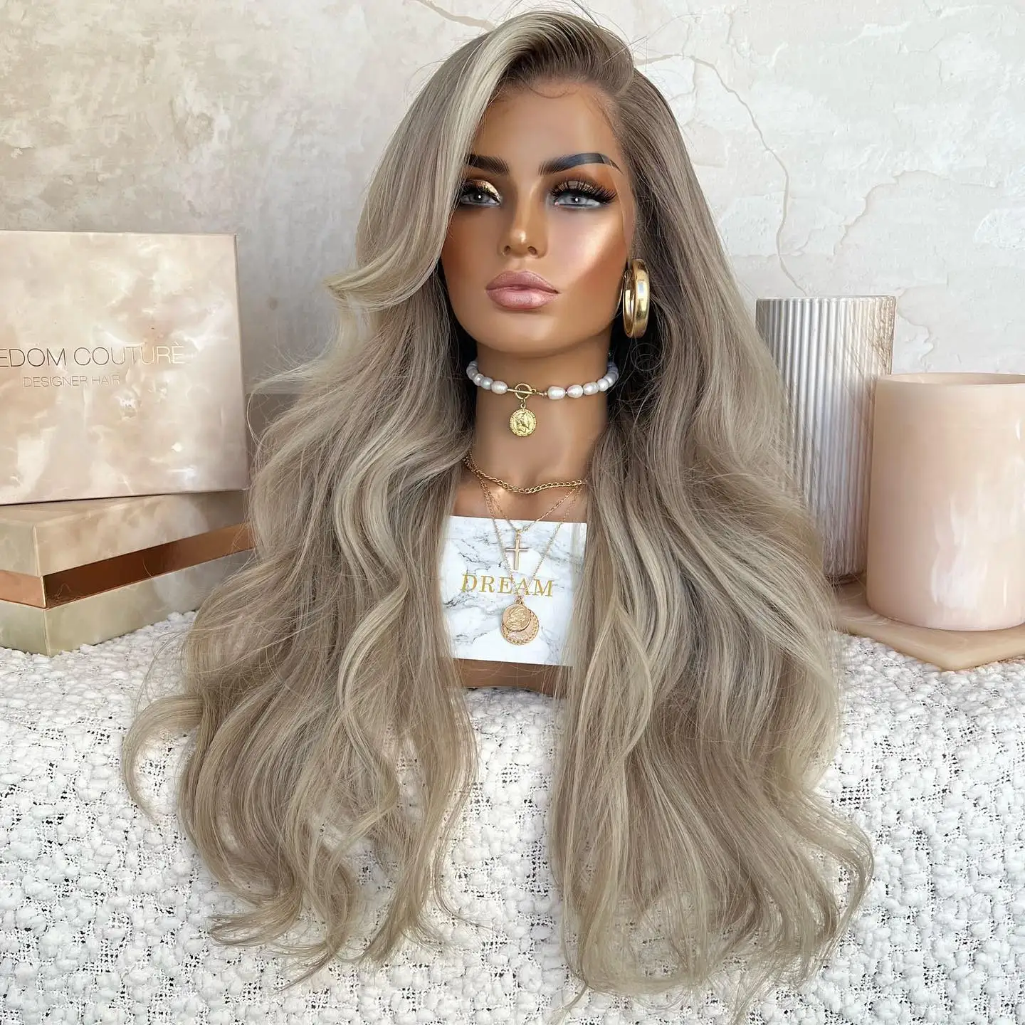 26" Silver Grey Lace Front Wig Handmade Wigs Glueless Natural Parting Realistic Baby Hair High-Quality Mixed Synthetic Fiber Wig
26" Silver Grey Lace Front Wig Handmade Wigs Glueless Natural Parting Realistic Baby Hair High-Quality Mixed Synthetic Fiber Wig