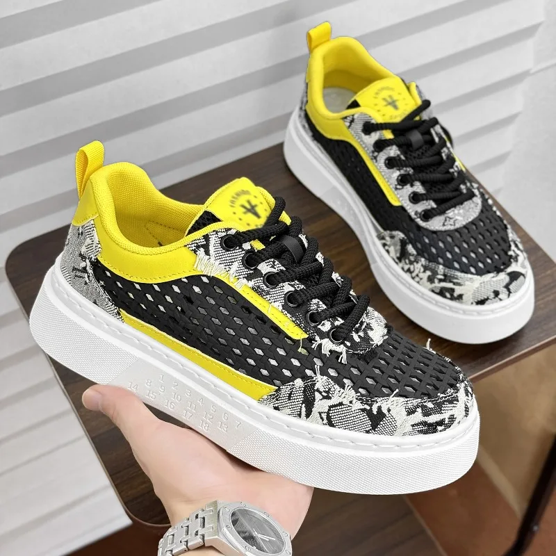 Men's Casual Sports Shoes Comfortable Breathable Mesh Thick Bottom Board Net Surface Trendy Flat Heel Synthetic Leather Shoes
Men's Casual Sports Shoes Comfortable Breathable Mesh Thick Bottom Board Net Surface Trendy Flat Heel Synthetic Leather Shoes