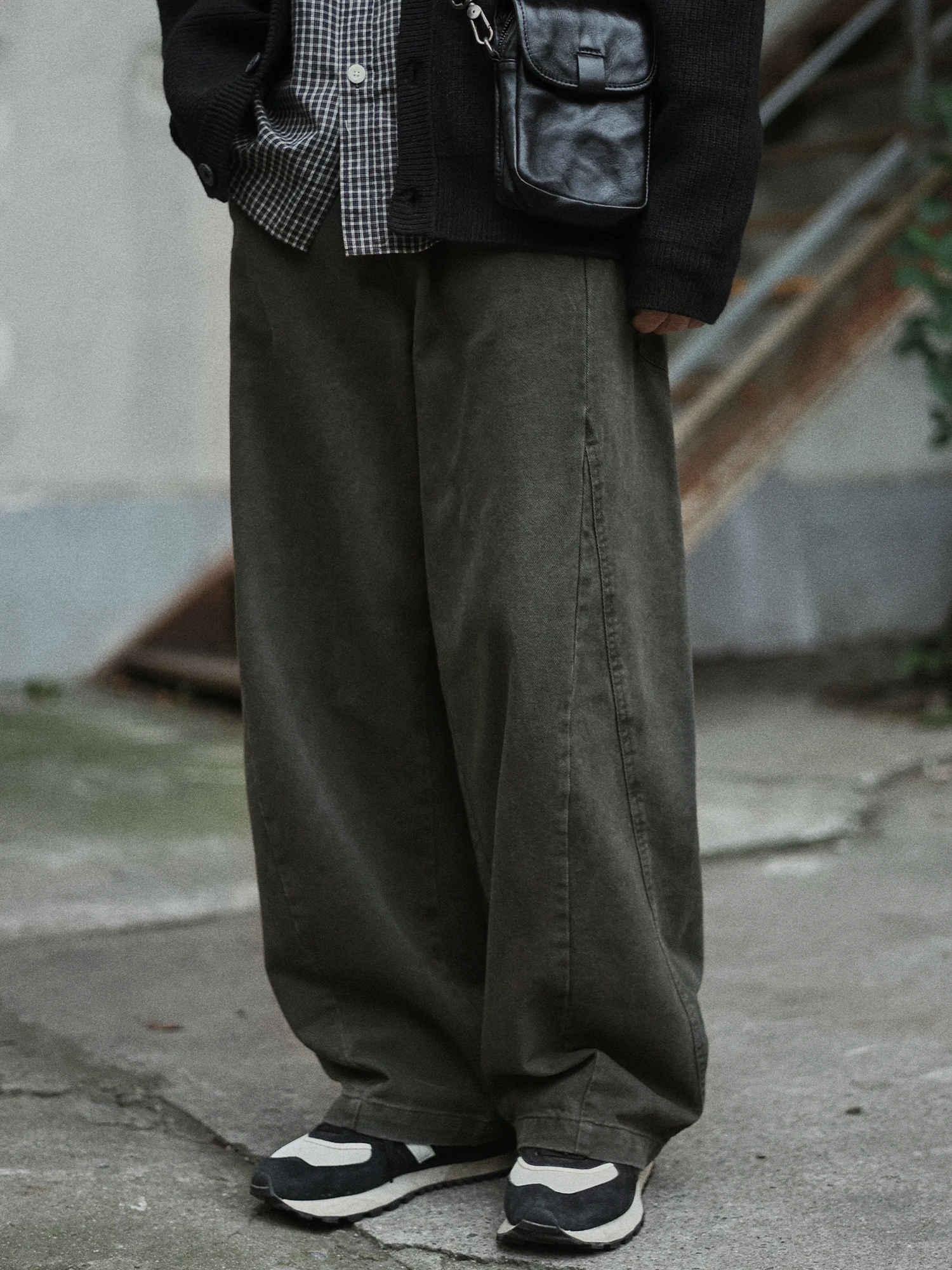 Youth Casual Trousers Men's Military Green Japanese Style Vintage Workwear Pants Autumn Winter Long Trendy Knife Cuff
Youth Casual Trousers Men's Military Green Japanese Style Vintage Workwear Pants Autumn Winter Long Trendy Knife Cuff
