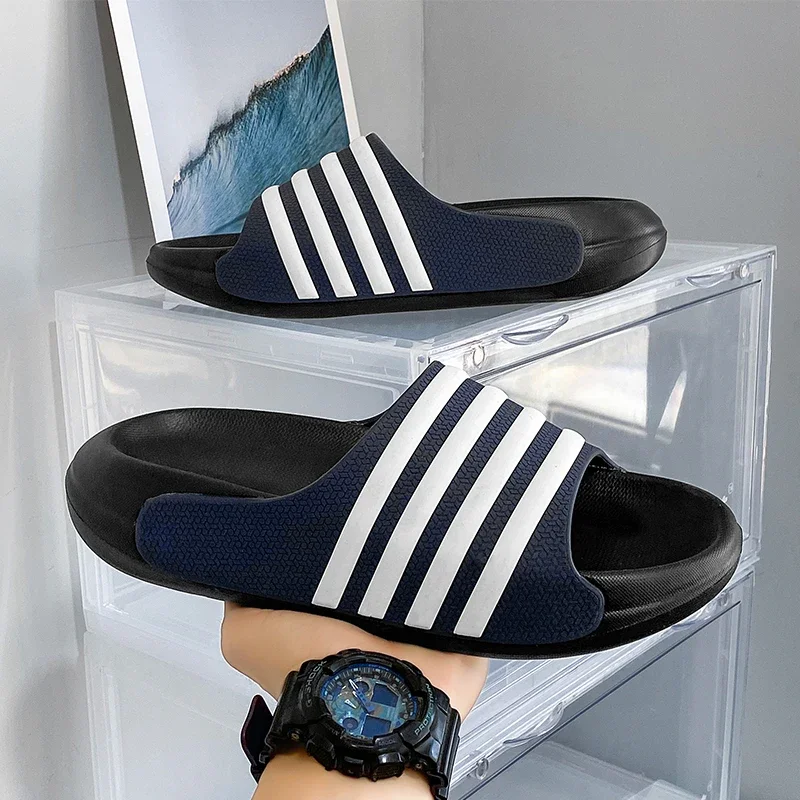 Casual Sports Light Outdoor Beach Sandals Plus Size Breathable Wading Slippers Bathroom Family Men Luxury Sandals Men's Slippers
Casual Sports Light Outdoor Beach Sandals Plus Size Breathable Wading Slippers Bathroom Family Men Luxury Sandals Men's Slippers