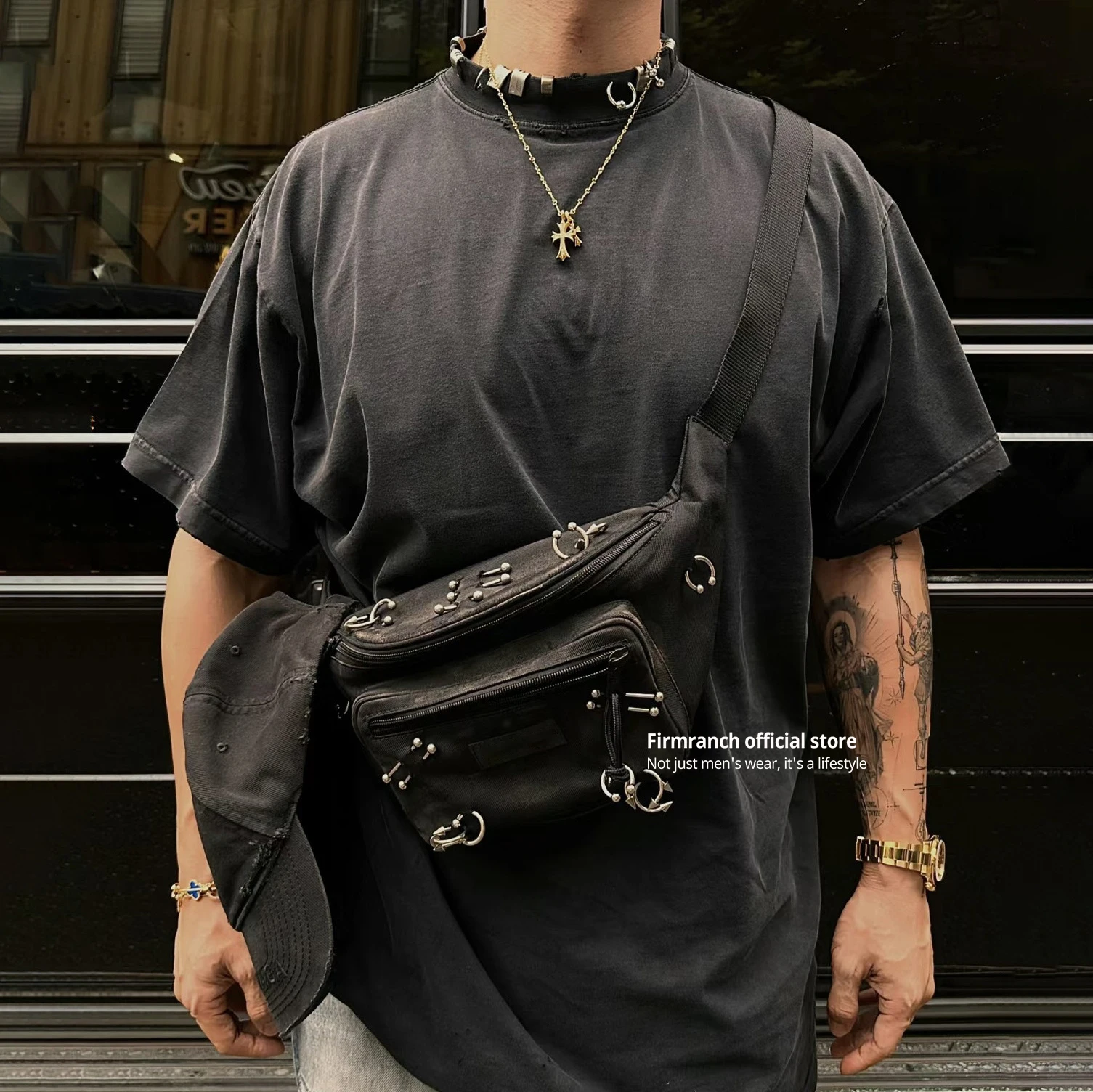 Firmranch 2024 Paris Fashion Wash Old Destruct Perforated Removable Hardware Iron Buckle Neckline T-Shirts Loose Tees Streetwear
Firmranch 2024 Paris Fashion Wash Old Destruct Perforated Removable Hardware Iron Buckle Neckline T-Shirts Loose Tees Streetwear