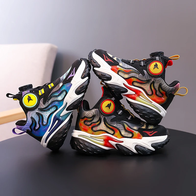 Кроссовки для мальчиков с вращающейся кнопкой, красивые детские кроссовки для бега на толстой мягкой подошве, осень 2023, новая детская спортивная обувь, дышащая сетка
Кроссовки для мальчиков с вращающейся кнопкой, красивые детские кроссовки для бега на толстой мягкой подошве, осень 2023, новая детская спортивная обувь, дышащая сетка