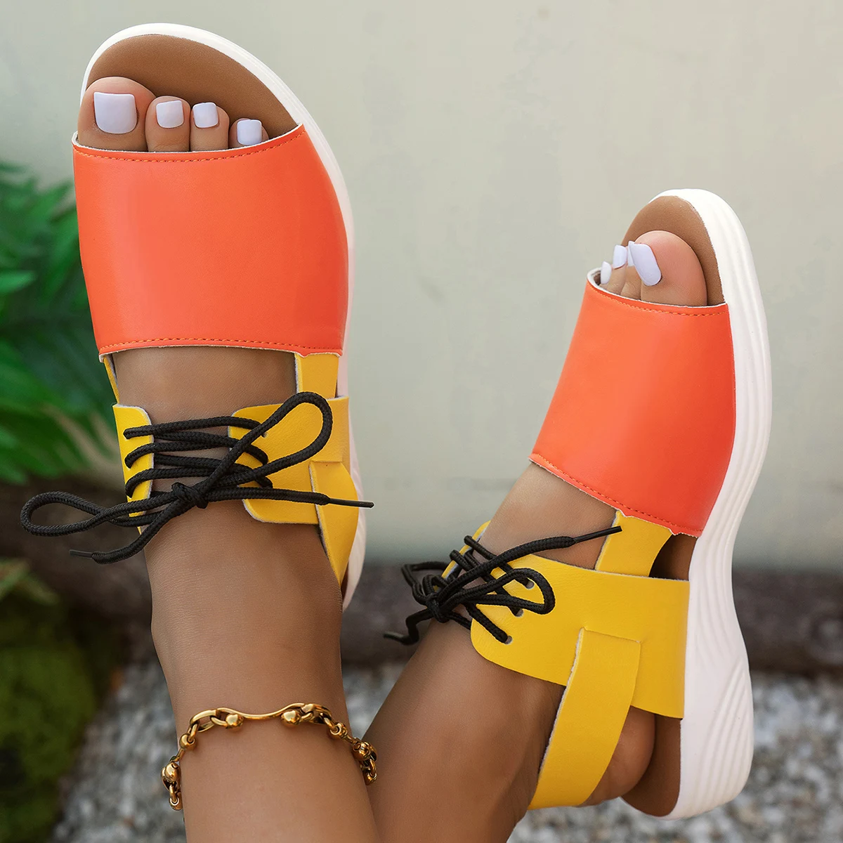 Women Retro Sandals 2026 Anti Slip Versatile Wedge Heel Sandals Ankle Buckle Casual Soft Sole Summer Shoes Sandalias De Mujer
Women Retro Sandals 2026 Anti Slip Versatile Wedge Heel Sandals Ankle Buckle Casual Soft Sole Summer Shoes Sandalias De Mujer