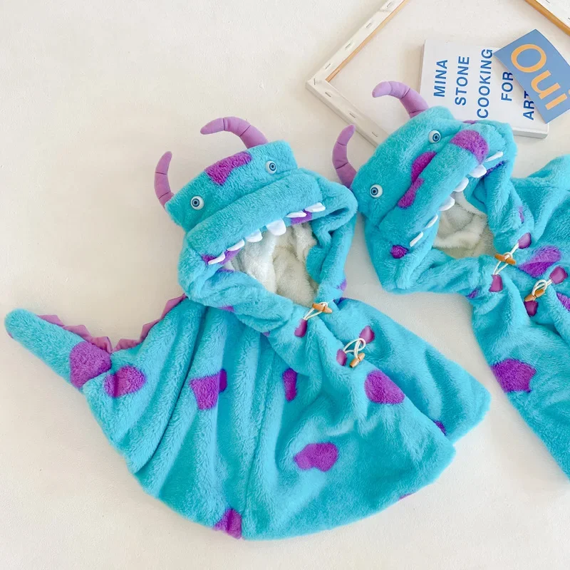 New Cartoon Blue Furry Monster Children's Shawl Coat Winter Hooded Baby Cape Going Out Cute Warm Clothing Photo Decoration Props
New Cartoon Blue Furry Monster Children's Shawl Coat Winter Hooded Baby Cape Going Out Cute Warm Clothing Photo Decoration Props
