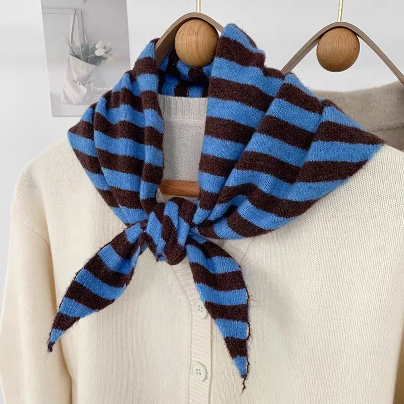 Versatile Striped Wool-blend Knitted Triangle Scarf Small Versatile Warm Korean Hood Scarf Shawl Neck Scarves Headband Woman
Versatile Striped Wool-blend Knitted Triangle Scarf Small Versatile Warm Korean Hood Scarf Shawl Neck Scarves Headband Woman