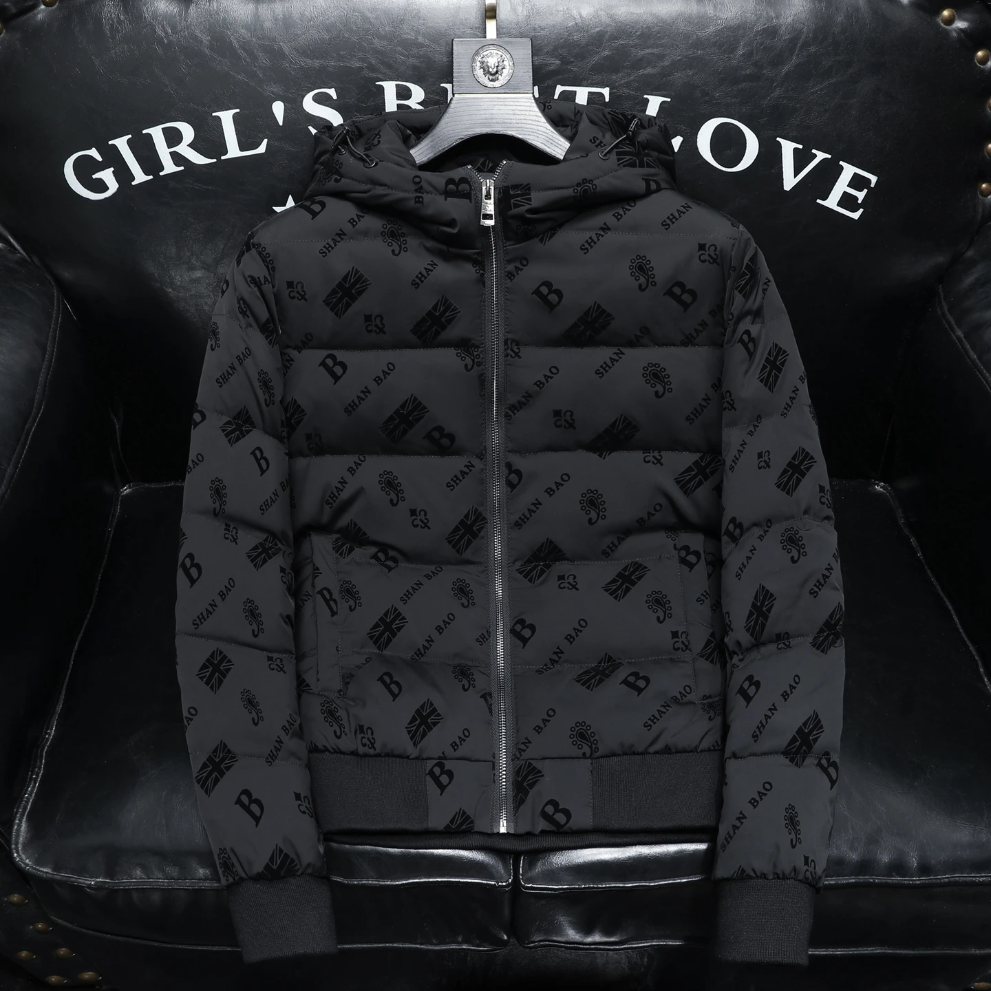 Men's Thiened Du down Jaet Winter Coat Faionable Hooded Printed Large Size Polyester Fiber Youthful Sle Warmth
Men's Thiened Du down Jaet Winter Coat Faionable Hooded Printed Large Size Polyester Fiber Youthful Sle Warmth