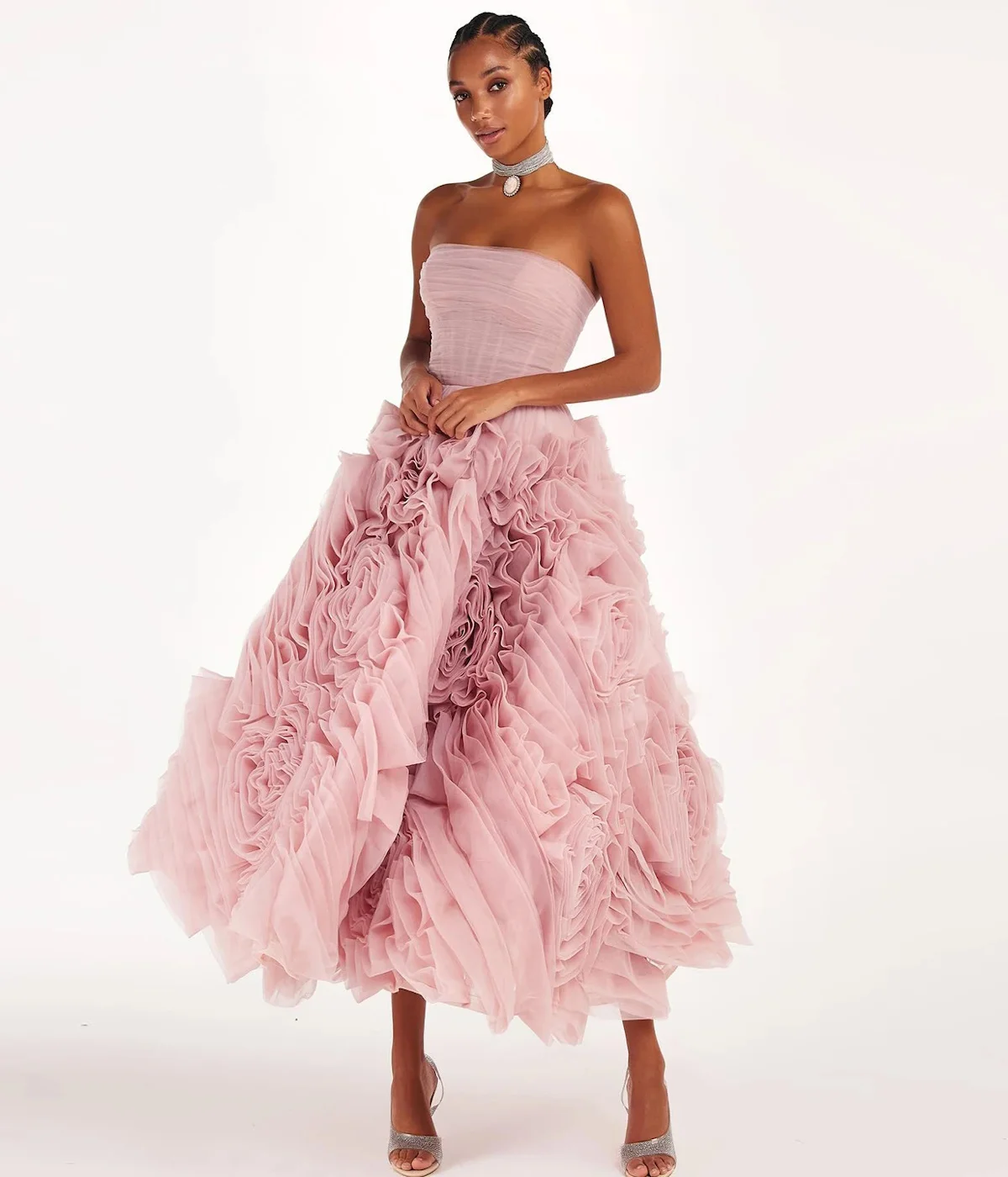 Linyang Pincess Strapless Tiered Prom Dress Tea Length A Line Ball Gown Elegant Women Wedding Party Gowns
Linyang Pincess Strapless Tiered Prom Dress Tea Length A Line Ball Gown Elegant Women Wedding Party Gowns