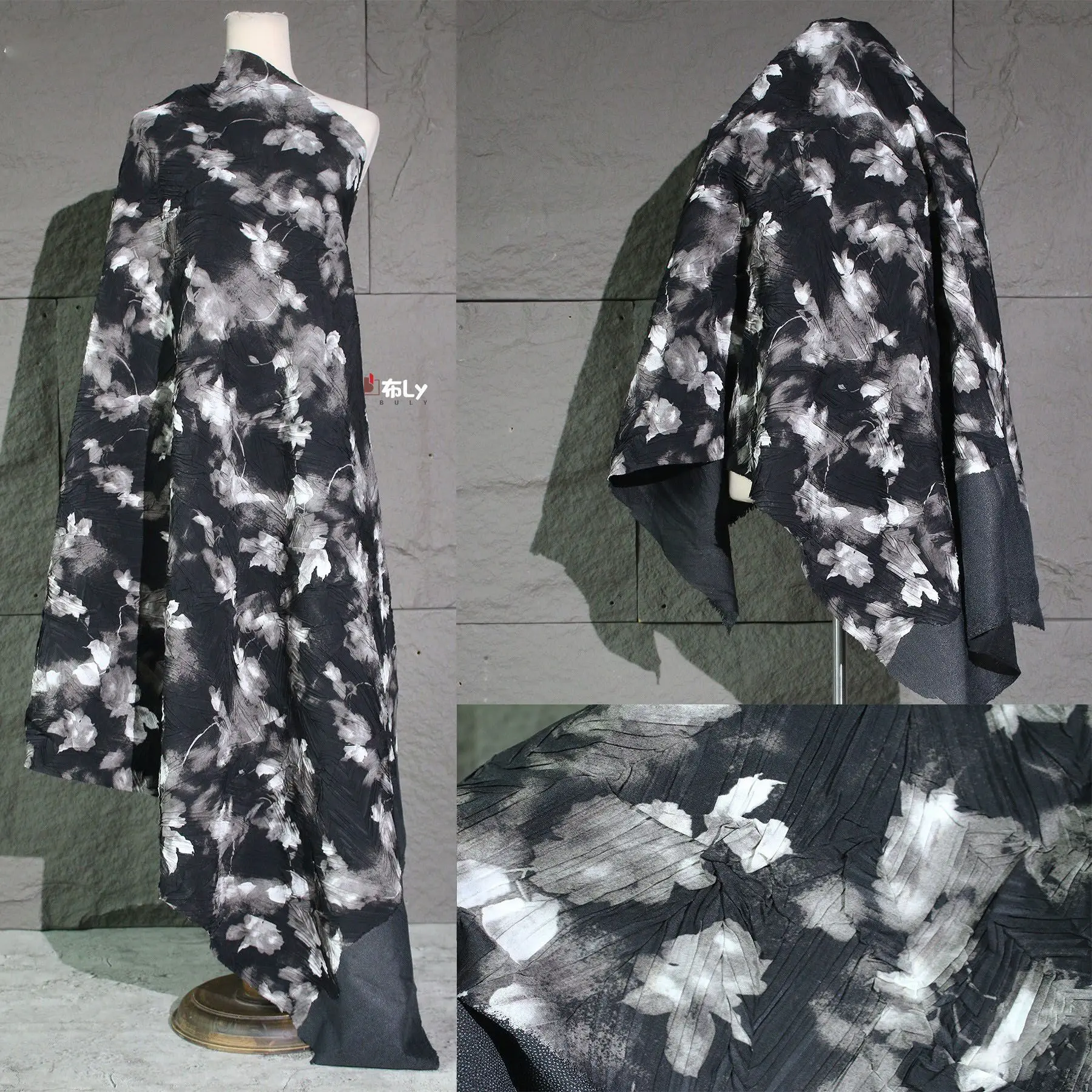 Ink dye composite pressure fold three-dimensional texture jacquard fabric high-end dress jacket clothing designer fabric
Ink dye composite pressure fold three-dimensional texture jacquard fabric high-end dress jacket clothing designer fabric