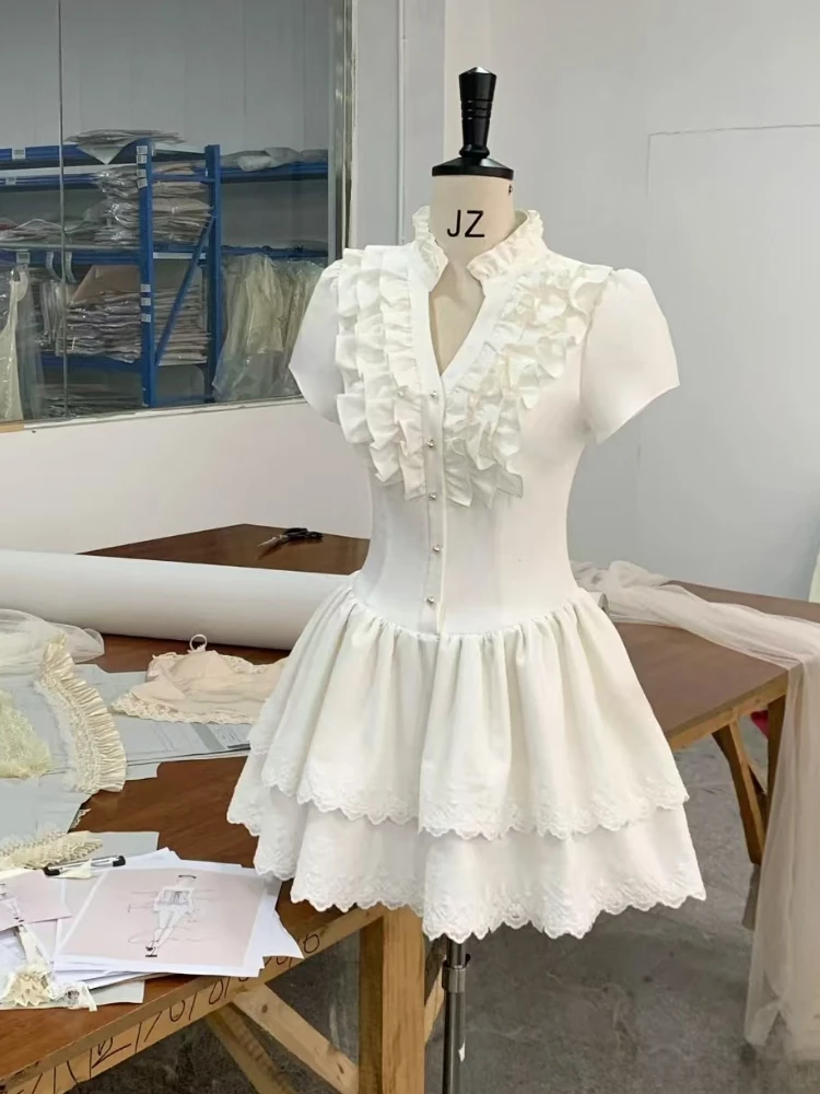 Summer Elegant Sweet V-neck White Dress Women Design Casual New Slim Short Sleeve Dresses Female Korean Fashion Lace Outfits
Summer Elegant Sweet V-neck White Dress Women Design Casual New Slim Short Sleeve Dresses Female Korean Fashion Lace Outfits