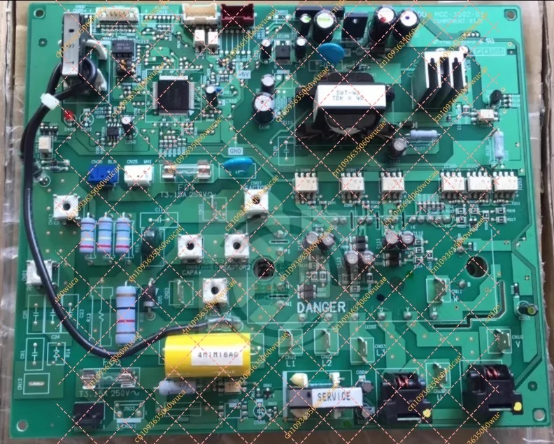 Brand New for Toshiba Multi Split Inverter Power Driver Board Module MCC-1405-05S
Brand New for Toshiba Multi Split Inverter Power Driver Board Module MCC-1405-05S