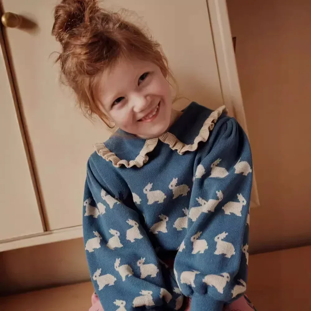 EM 2024 Autumn/winter New Boys' Girls' Embroidered Sweaters Knitted Cardigans Sweatshirts Pants Kids Clothes Set 
EM 2024 Autumn/winter New Boys' Girls' Embroidered Sweaters Knitted Cardigans Sweatshirts Pants Kids Clothes Set