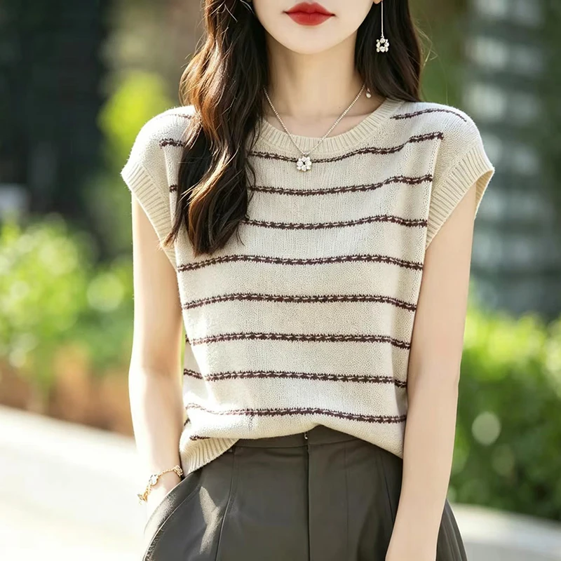 Women's round neck T-shirt summer 100% Lyocell knitted short sleeved casual striped pullover loose top fashionable hot sale
Women's round neck T-shirt summer 100% Lyocell knitted short sleeved casual striped pullover loose top fashionable hot sale